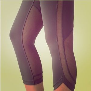 Lululemon Athletica Revitalize Crop